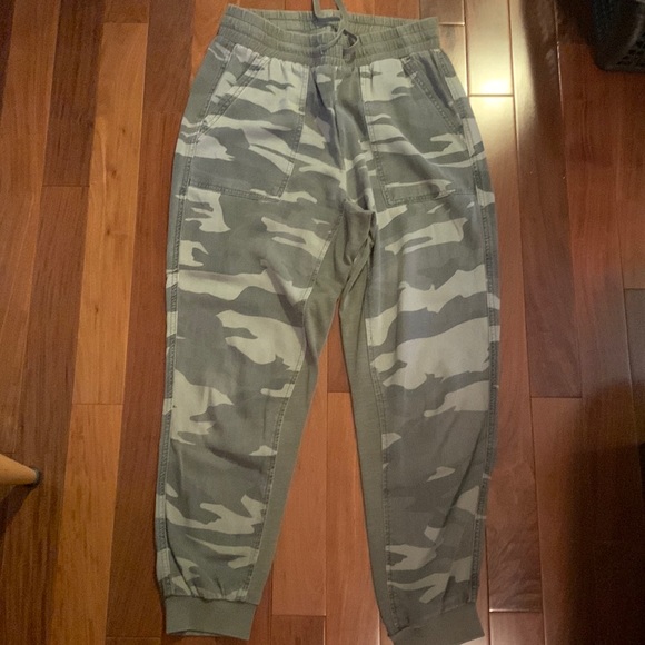 Splendid camo joggers - Picture 2 of 4